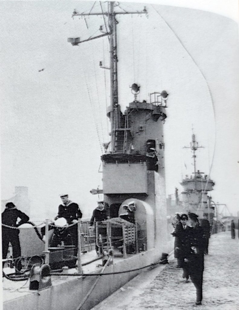 Quelle: Wilhelmshaven. 1946 -1976. Die dreißig Jahre danach. Verlag Lohse-Eissing Wilhelmshaven.